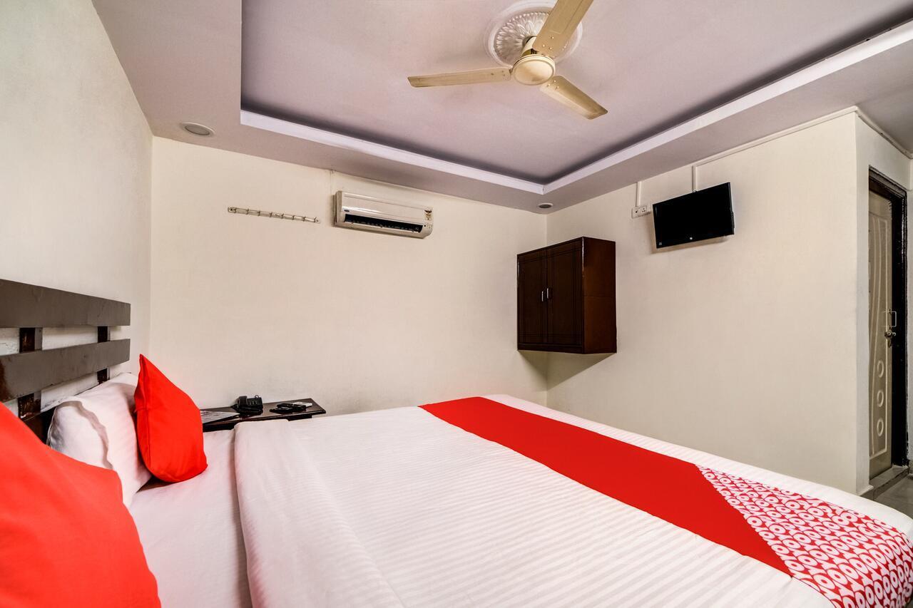 Oyo 33504 Hotel Ananda Inn Хидерабад Екстериор снимка
