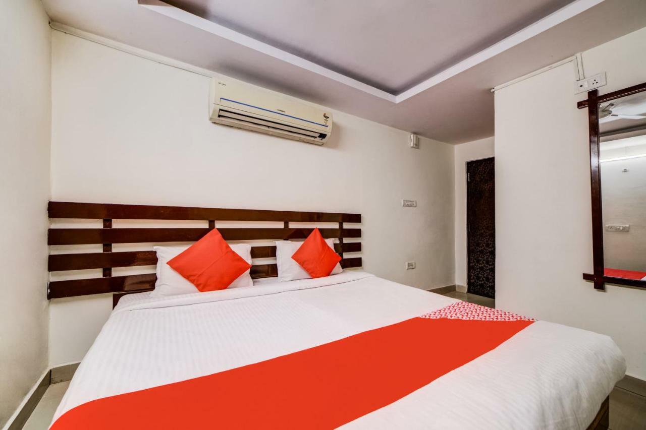 Oyo 33504 Hotel Ananda Inn Хидерабад Екстериор снимка