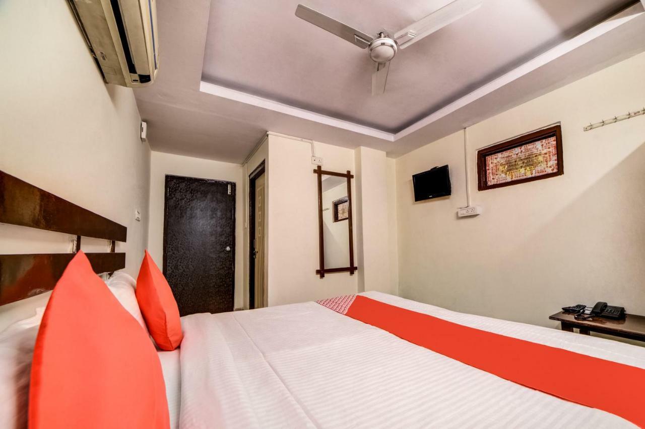 Oyo 33504 Hotel Ananda Inn Хидерабад Екстериор снимка