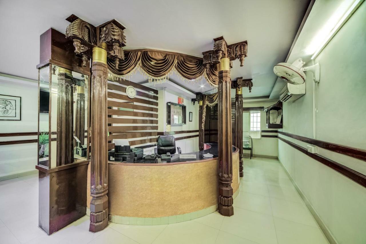 Oyo 33504 Hotel Ananda Inn Хидерабад Екстериор снимка