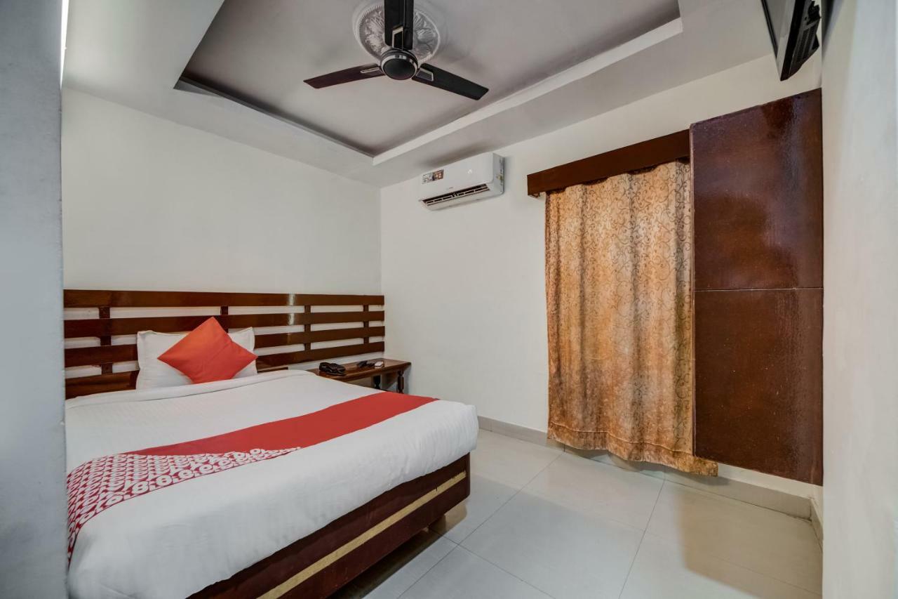 Oyo 33504 Hotel Ananda Inn Хидерабад Екстериор снимка